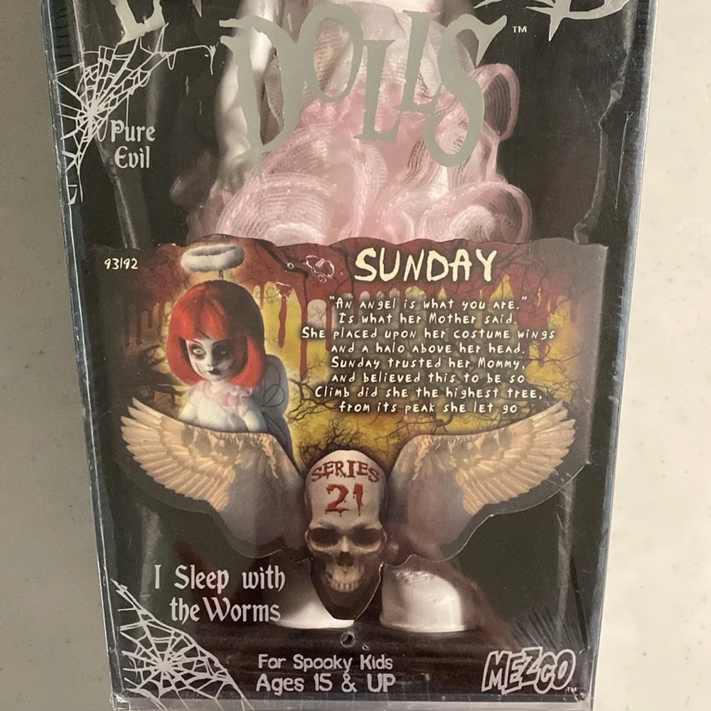 Living Dead Dolls Sunday